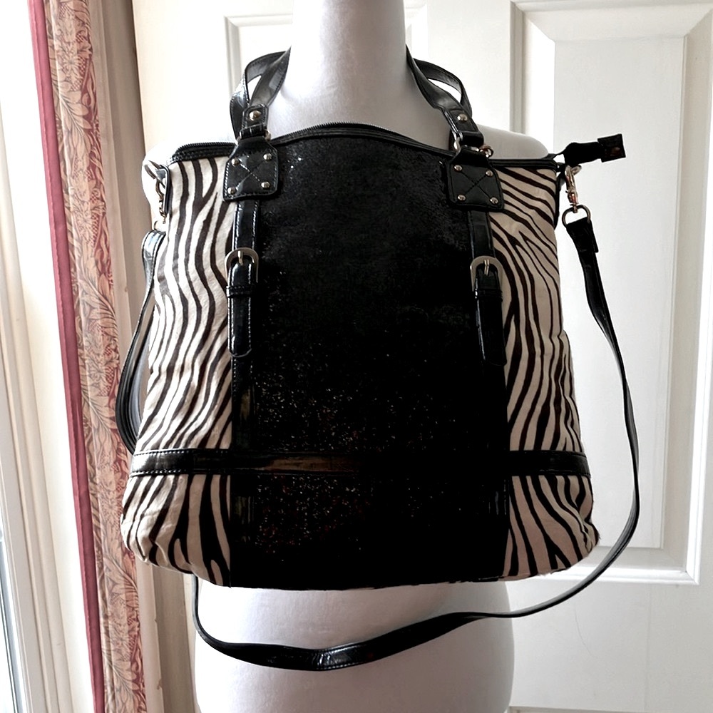 IMAN Global Chic Step Into Style Haircalf Luxe Handbag Zebra NWOT